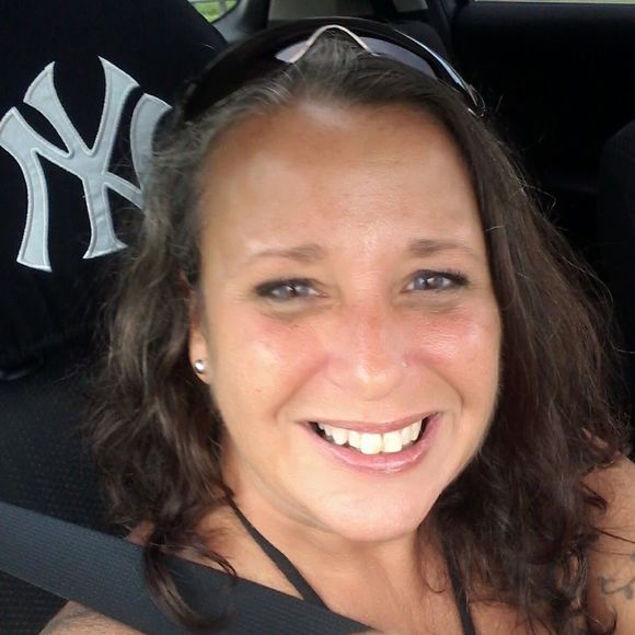 Meet your Posher, Toni - Picture 1 of 1